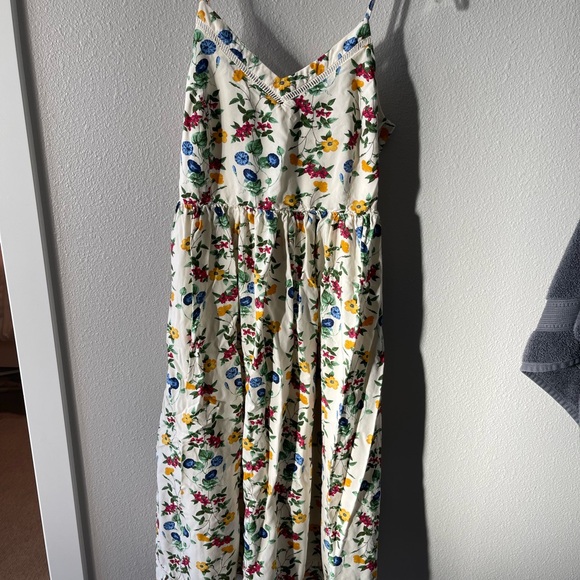 Old Navy Dresses & Skirts - 3/$20 Old Navy Floral Dress